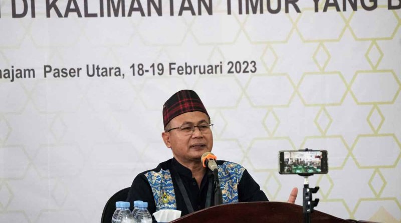 Ketua DPW LDII Provinsi Kalimantan Timur Prof. Dr. Ir. Krishna P Candra saat berbicara pada Rakorwil, Minggu (19/2/2023). Foto: LINES