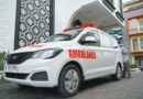 Mobil Ambulance hibah dan bantuan H. Nabil Husein Said Amin, pemilik klub sepak bola Borneo FC, kepada Pondok Pesantren Al Aziziyah Samarinda, Kamis (28/3). Foto: LINES Samarinda