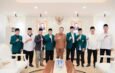 Gubernur Kalimantan Timur, Dr. H. Rudi Mas’ud, menerima audiensi pengurus DPW Lembaga Dakwah Islam Indonesia (LDII) Kalimantan Timur di Aula Lantai II Kantor Gubernur, Senin (7/6/2025). Foto: Dedy NS