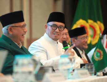 Dahnil saat menjadi pembicara dalam Sekolah Virtual Kebangsaan (SVK), yang dihelat DPP LDII di Grand Ballroom Minhajurrosyidin, Jakarta, pada Sabtu (23/8/2025). Foto: LINES