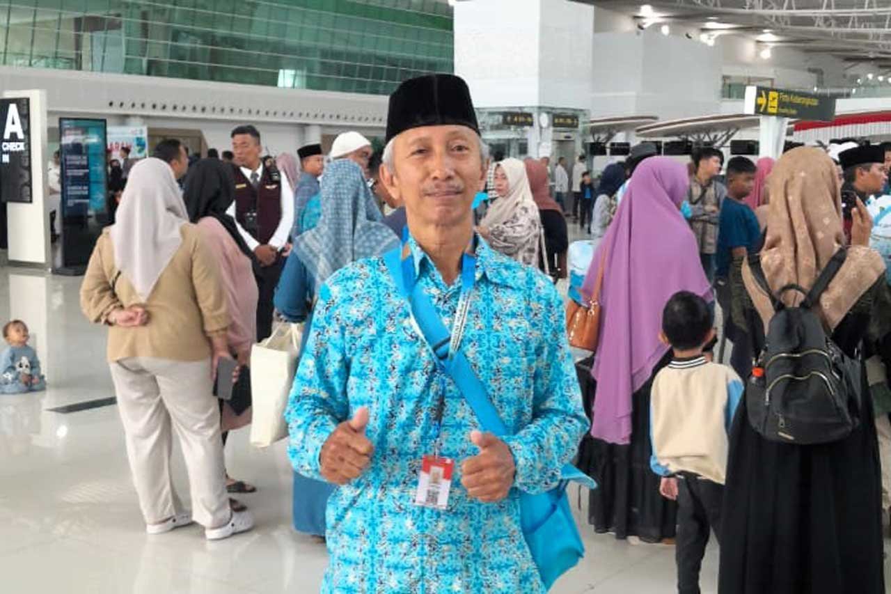 Subari dari Masjid Nurul Iman Kr Jawa Balikpapan berangkat pada kloter pertama lewat Bandara SAM Sepinggan Balikpapan, 25 Agustus 2025 lalu. Foto: LINES