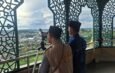 Achmad Asdory, anggota tim rukyatul hilal DPW LDII Kalimantan Timur telah melakukan pengamatan di beberapa titik, salah satunya di Menara 99 Islamic Center Samarinda. Foto: LINES